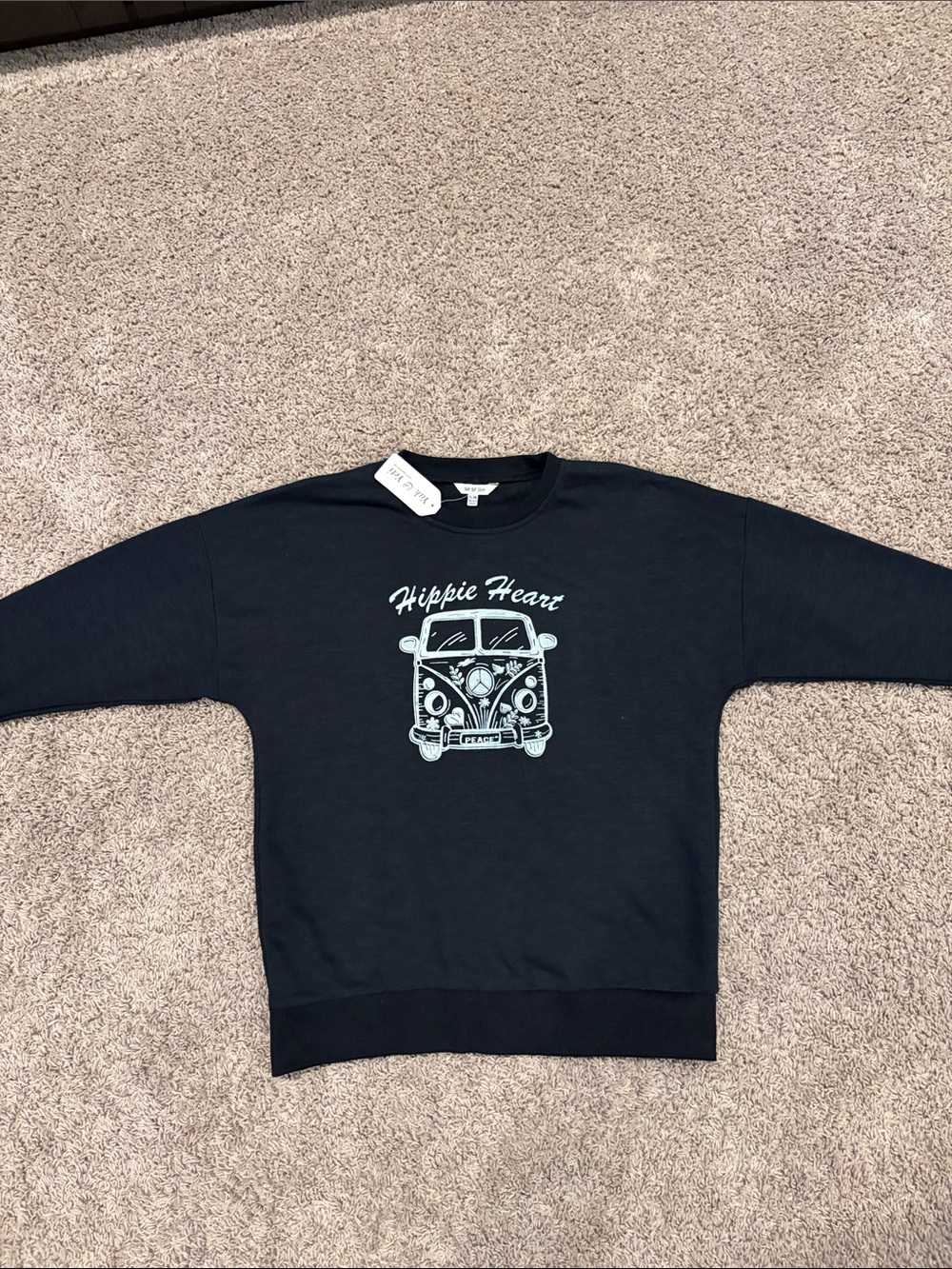 Yak N Yeti Black 'Hippie Heart' Graphic Crewneck Sweatshirt